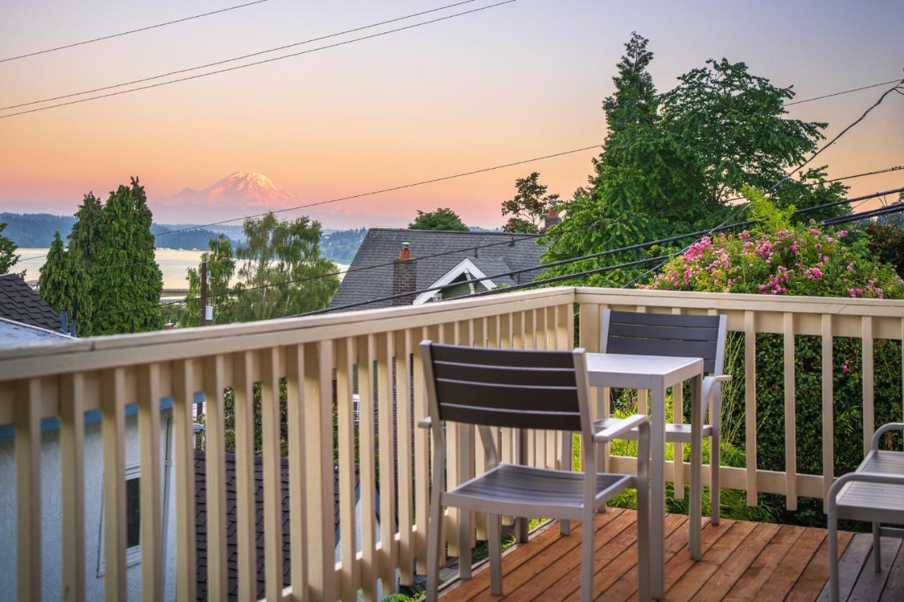 Sunrise On Lake Washington Vila Seattle Exterior foto